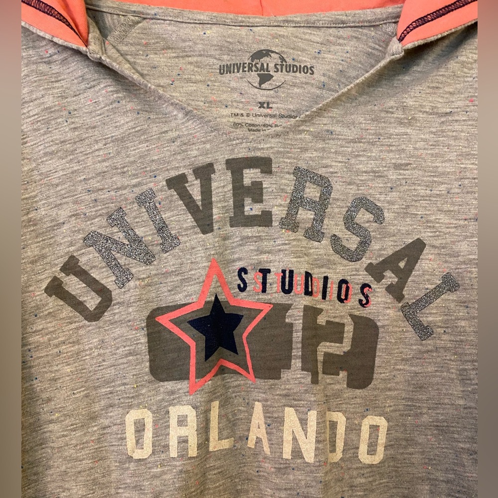 NWOT Universal Studios Orlando Womens Lightweight Hoodie Pullover Heather Gray - Picture 4 of 5